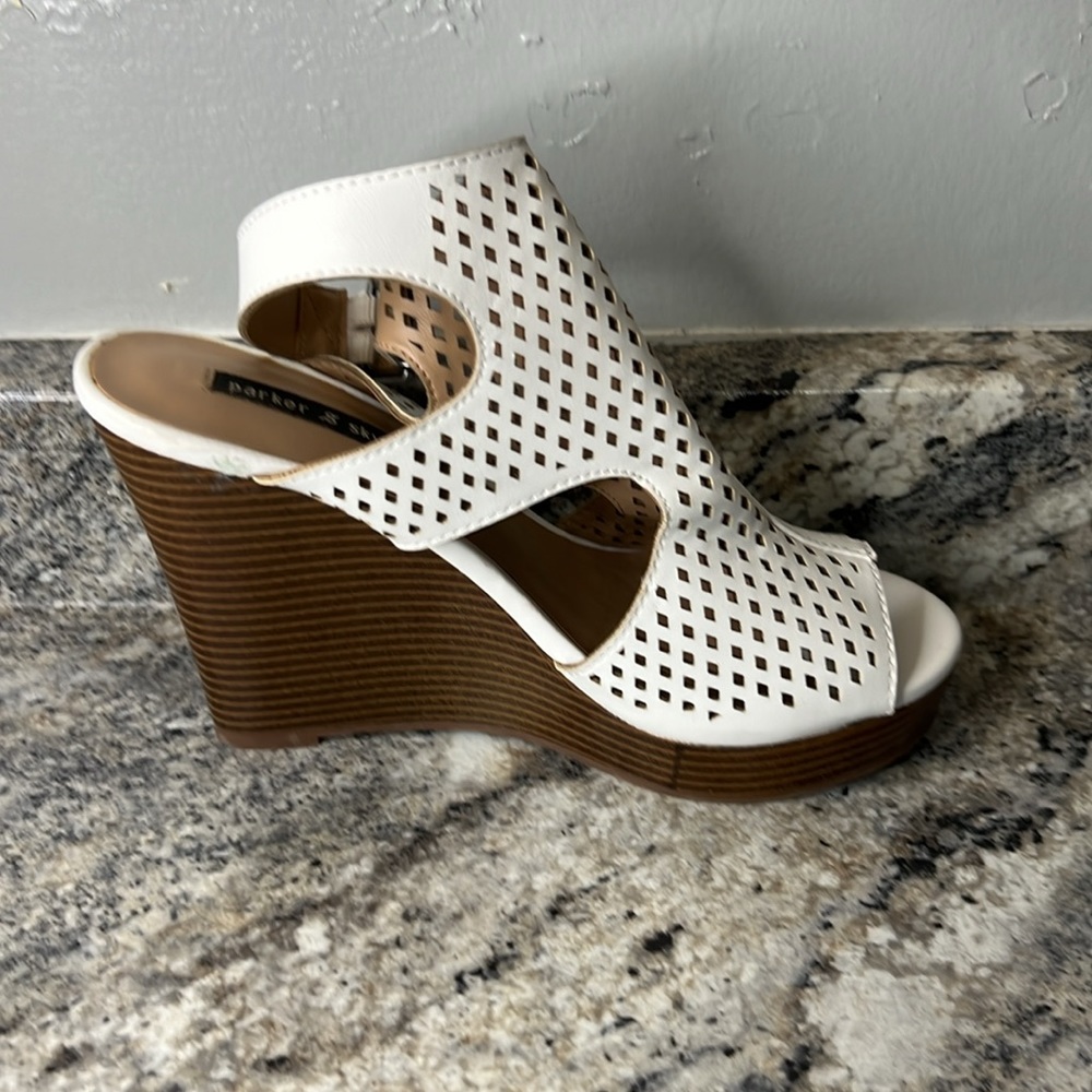 Parker & Sky wedge sandals for women. Size 7 - Picture 7 of 10